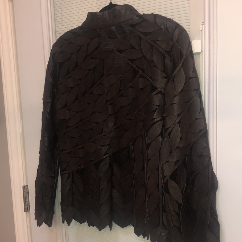 Leaf Jacket/Coat! - image 3